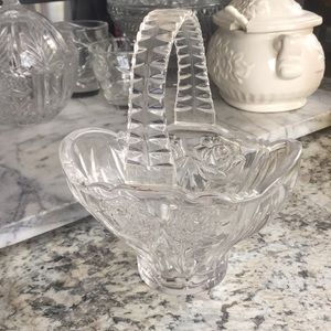 Crystal basket
